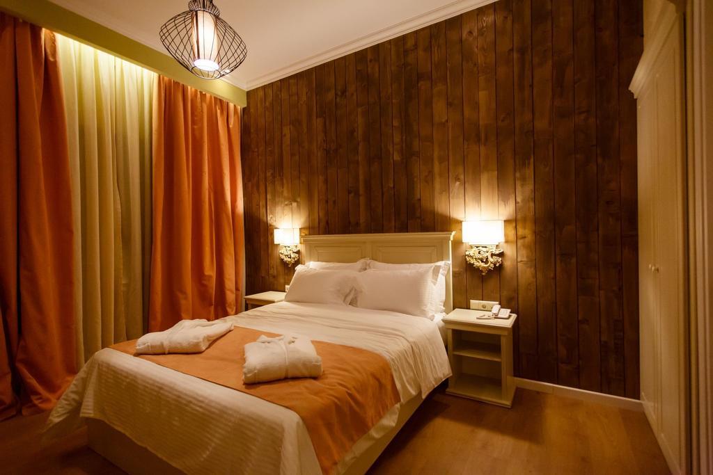 Irene'S Resort Káto Loutrákion Szoba fotó