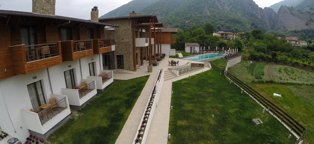 Irene'S Resort Káto Loutrákion Kültér fotó
