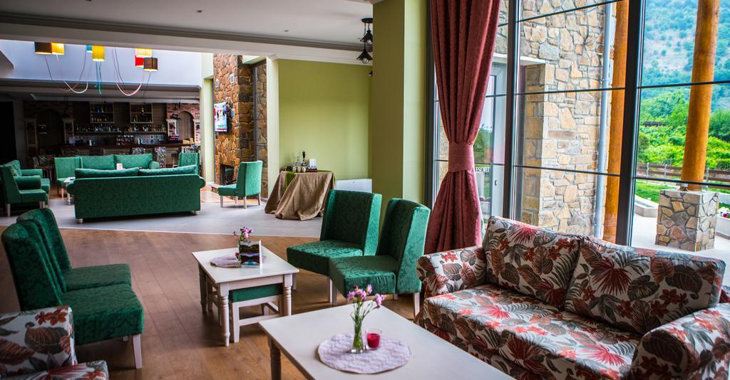 Irene'S Resort Káto Loutrákion Kültér fotó