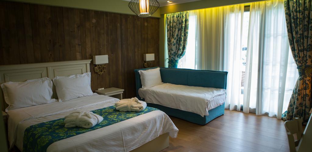 Irene'S Resort Káto Loutrákion Kültér fotó
