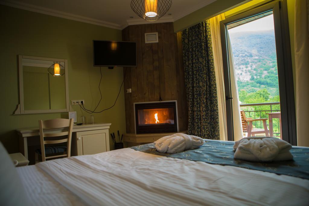 Irene'S Resort Káto Loutrákion Kültér fotó